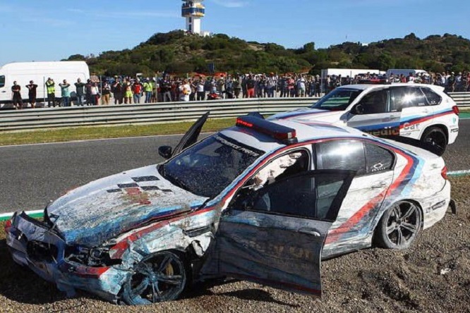 Marche. Il recanatese Franco Uncini si schianta con la safety car a Jerez de la Frontera